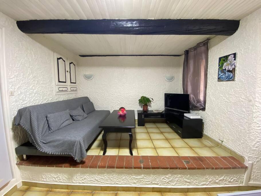 Chez Caro Apartment L'Escarene Ngoại thất bức ảnh